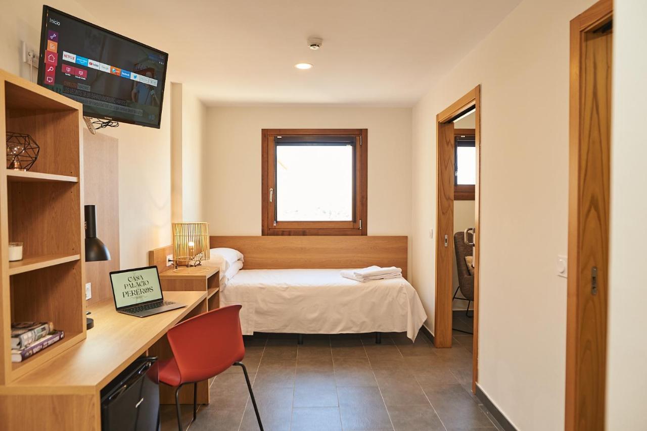 Hotel Casa Palacio Pereros Caces المظهر الخارجي الصورة